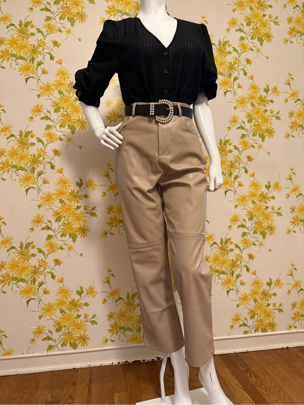 NWOT High-Rise Vegan Leather Straight Pants latte tan size M